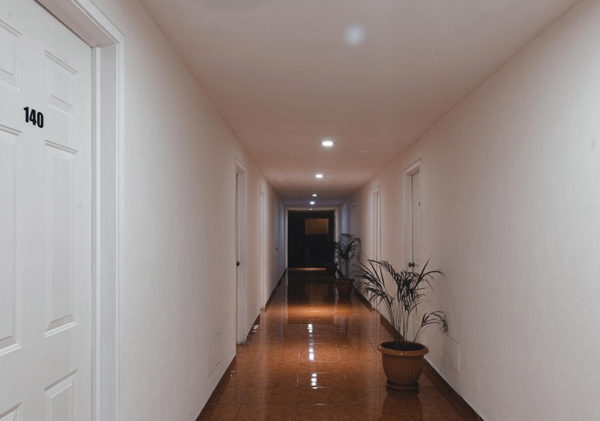 Hotel & Suites Villa Del Sol Morelia Dış mekan fotoğraf